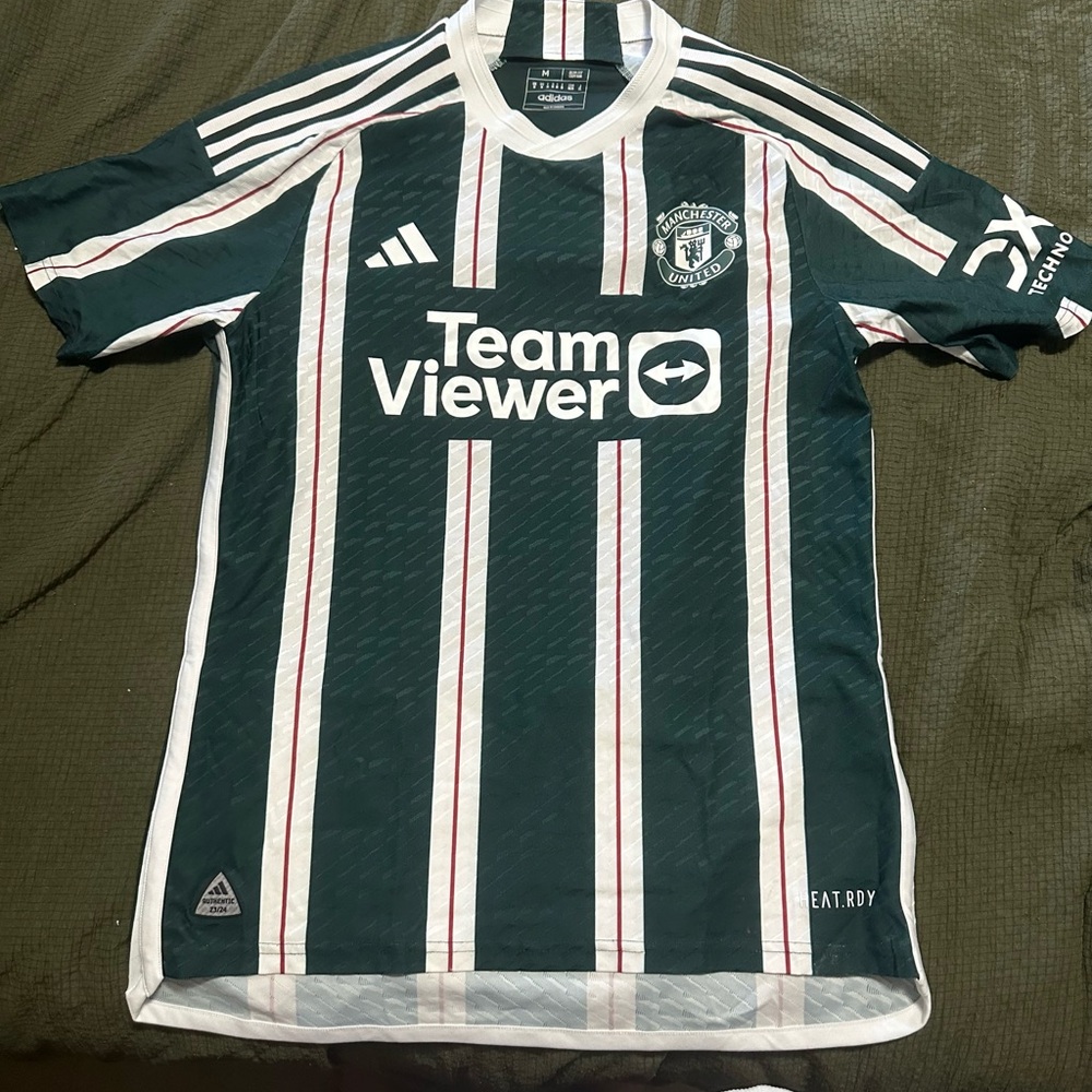 Men’s Manchester United Jersey